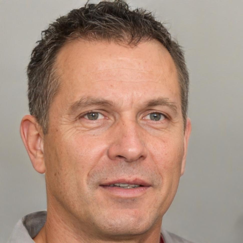 Викладач Олександр Вітренко